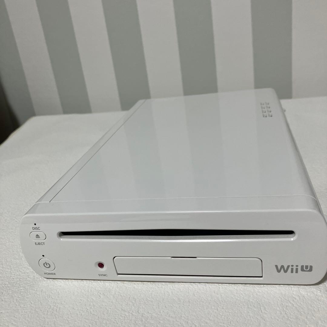 【すぐ遊べるセットファミリープレミアムセット+Wii fit U +ソフト3本