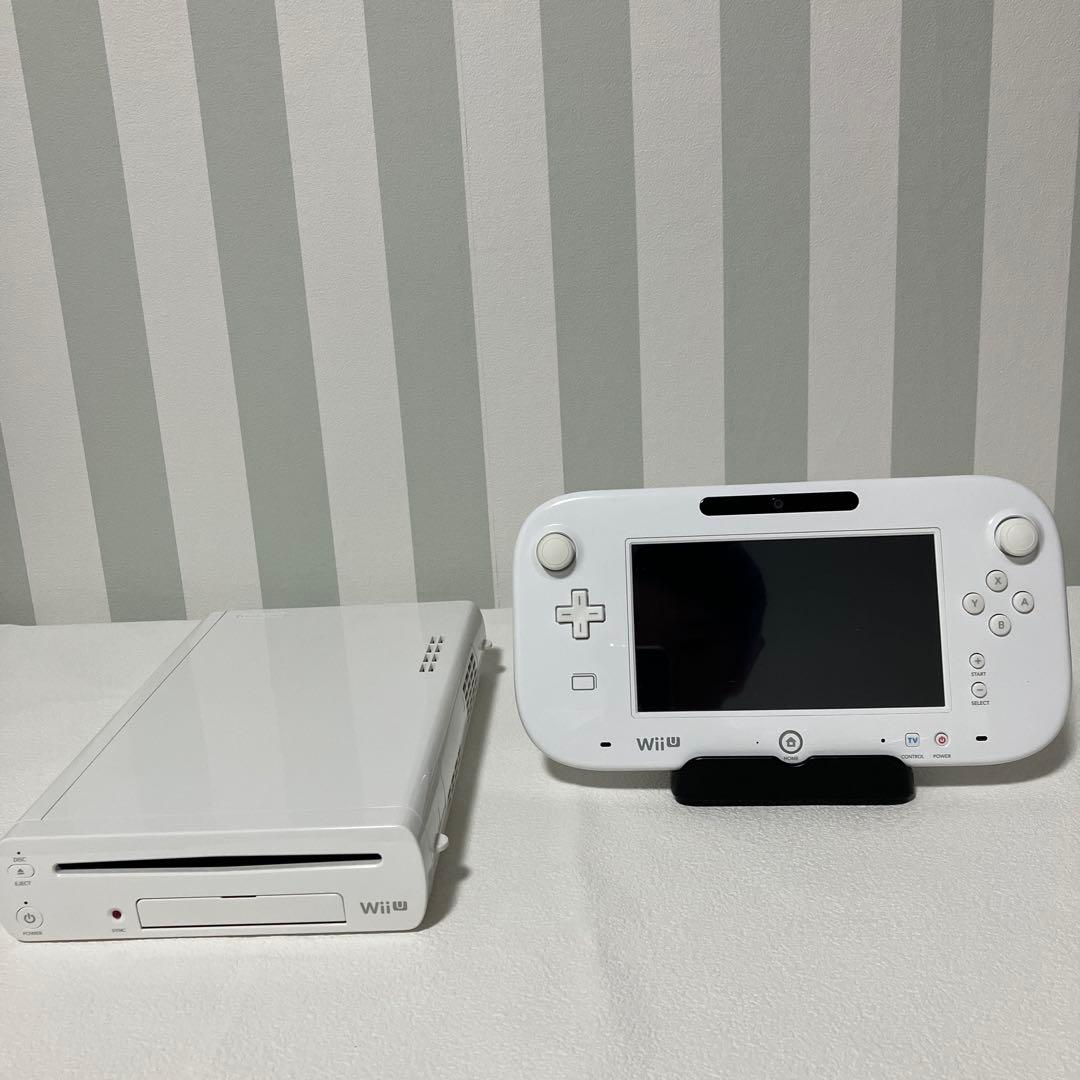 【すぐ遊べるセットファミリープレミアムセット+Wii fit U +ソフト3本