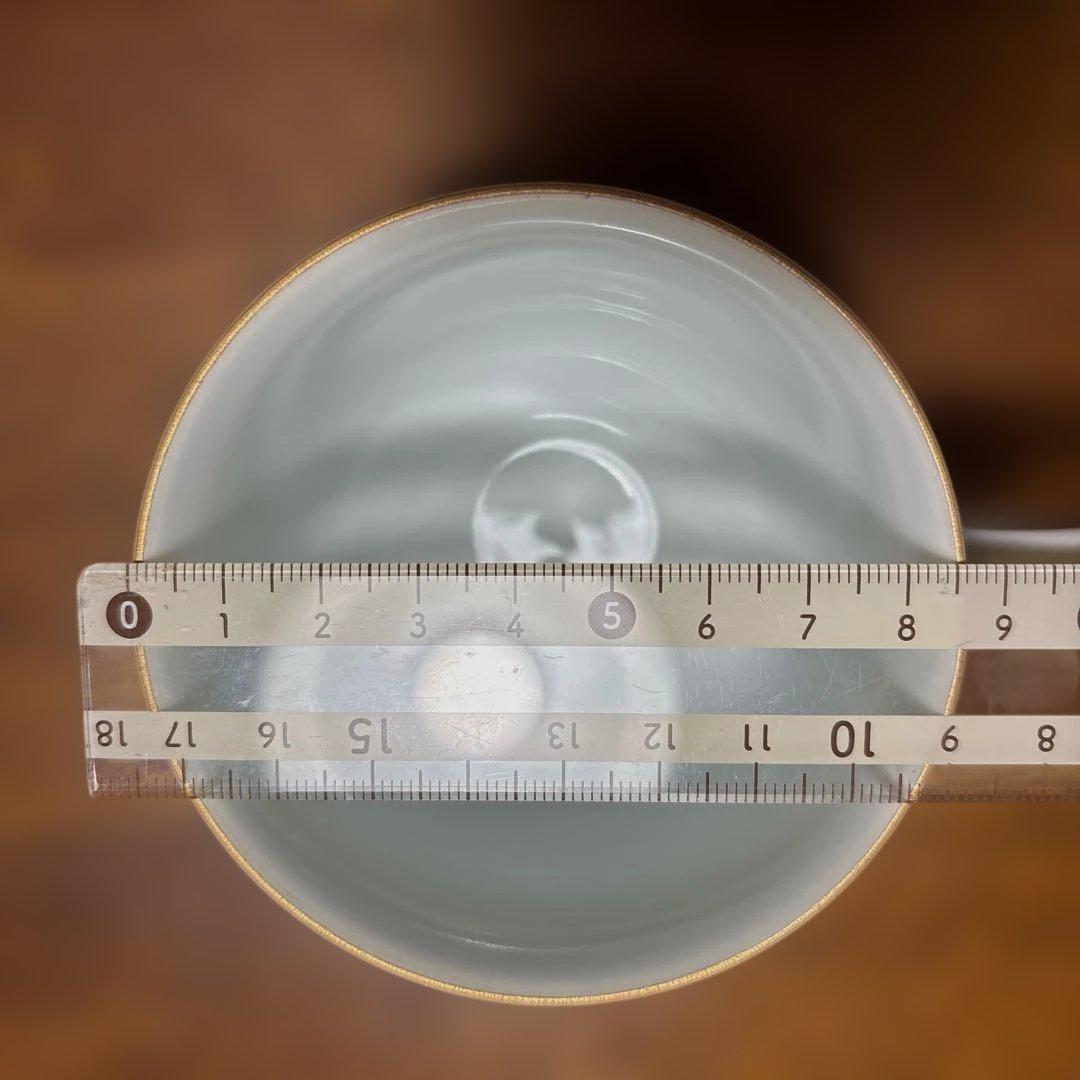 源右衛門　染錦三方割唐草 カップアンドソーサー 2客