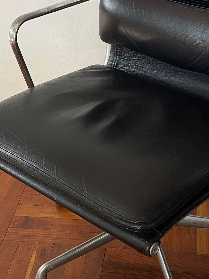 ハーマンミラー イームズ ソフトパッド チェア