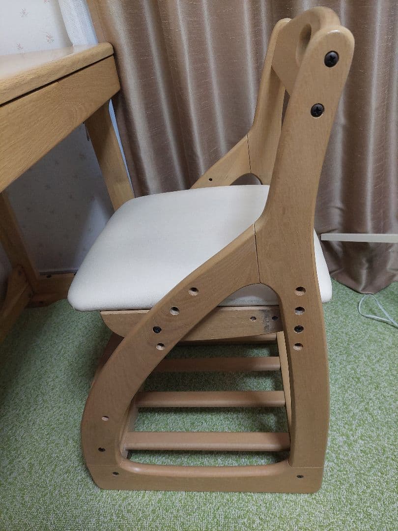 【まるもり】ITOKI学習机　国産楢材　引き取り希望(埼玉県)