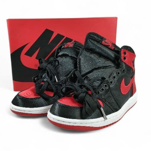 【新品】NIKE AIR JORDAN1 RETRO HI OG 23cm