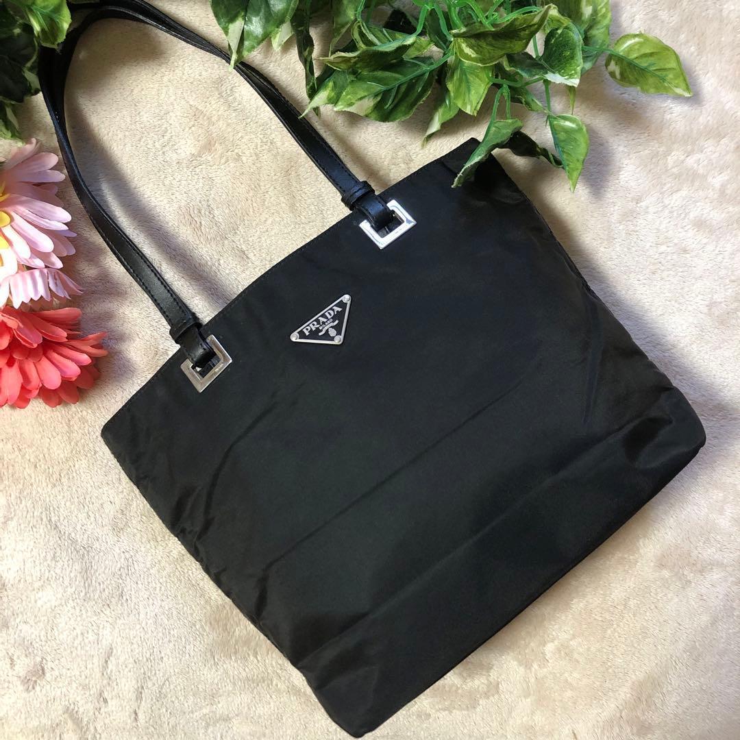 ★Taka★美品♡ プラダ　トートバッグ　ハンドバッグ　三角プレート