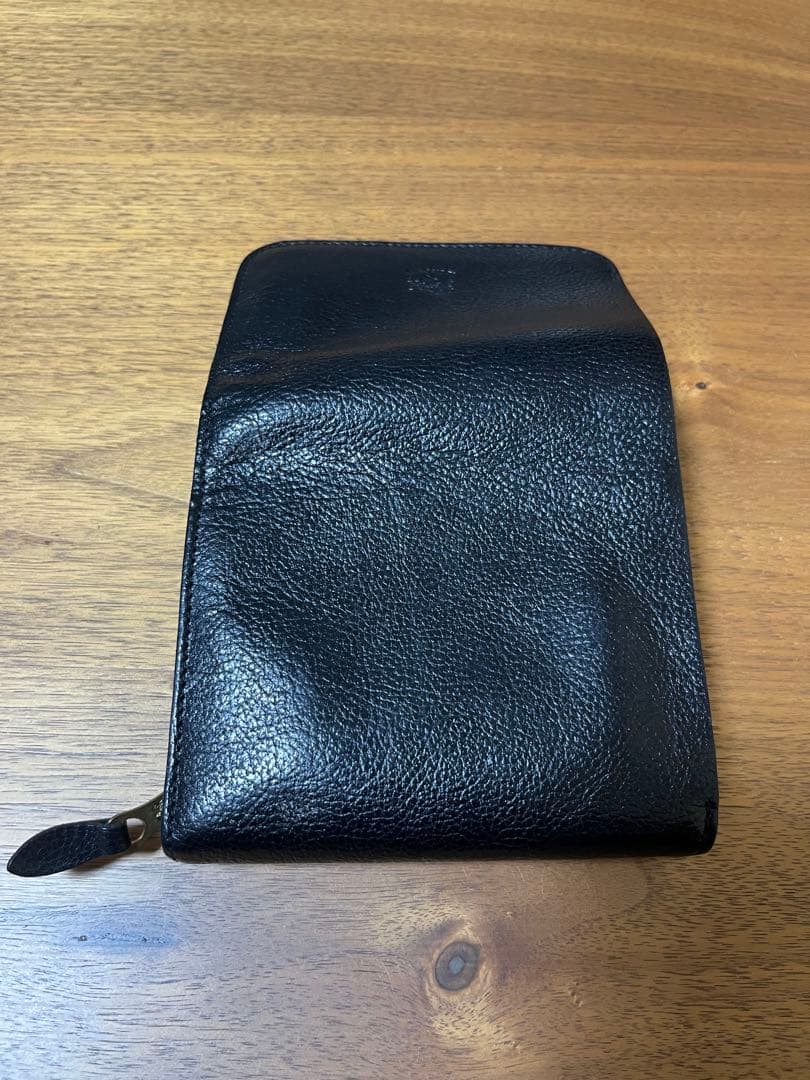 IL BISONTE 二つ折りレザーウォレット