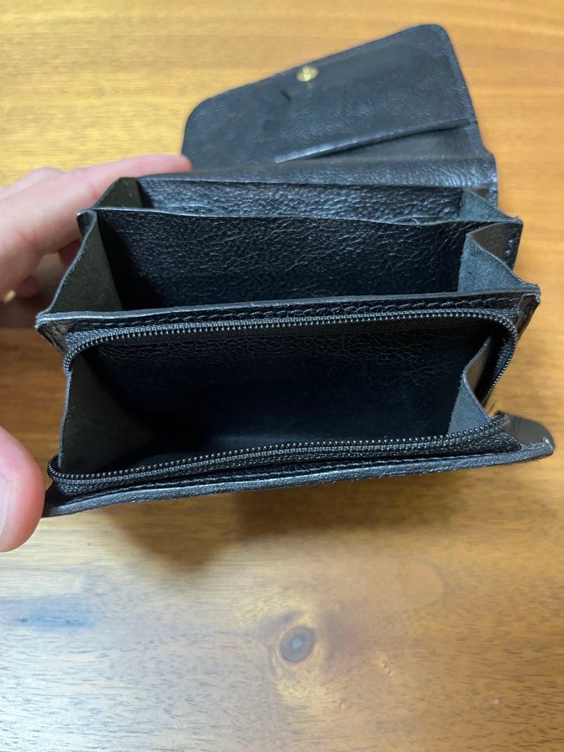 IL BISONTE 二つ折りレザーウォレット