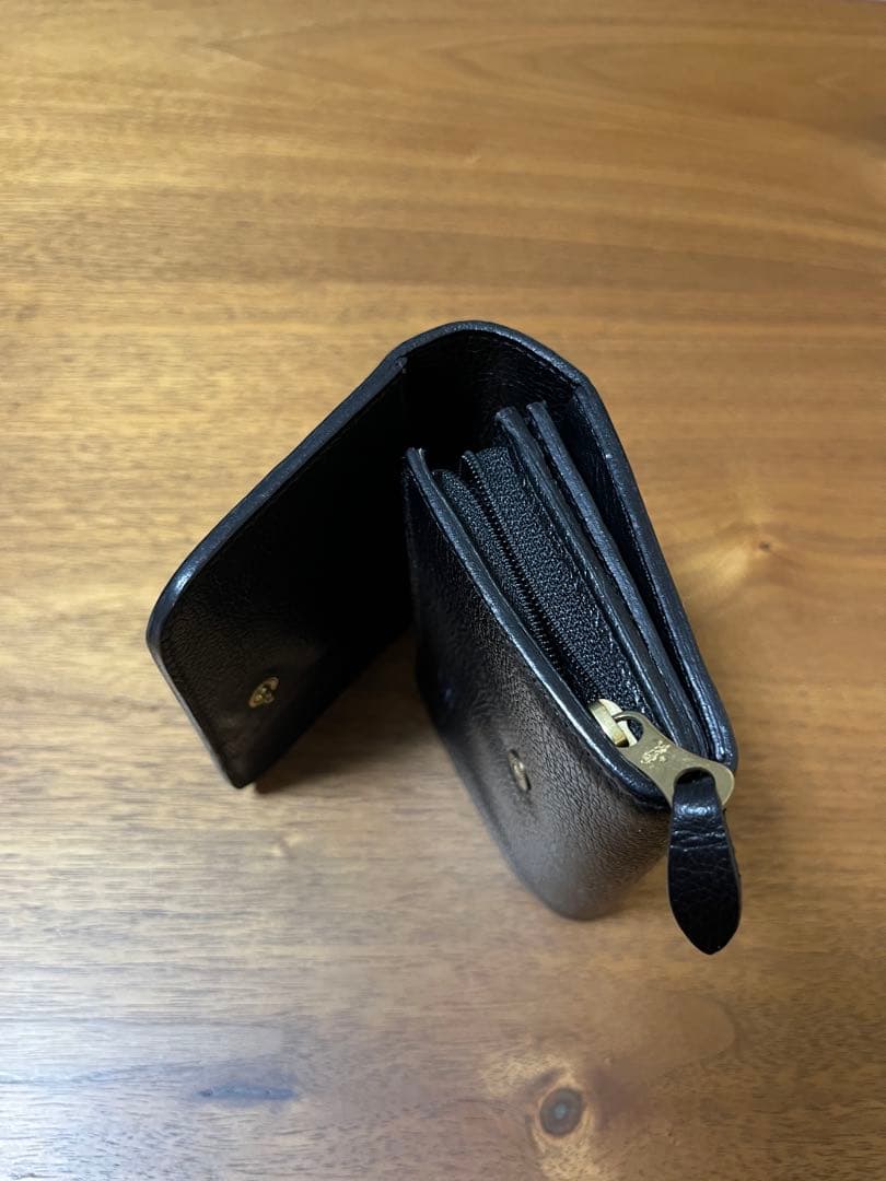 IL BISONTE 二つ折りレザーウォレット