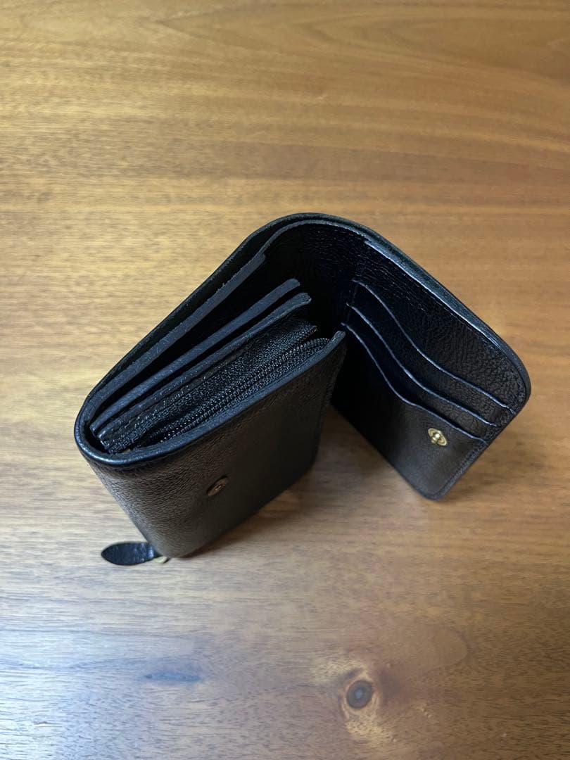 IL BISONTE 二つ折りレザーウォレット