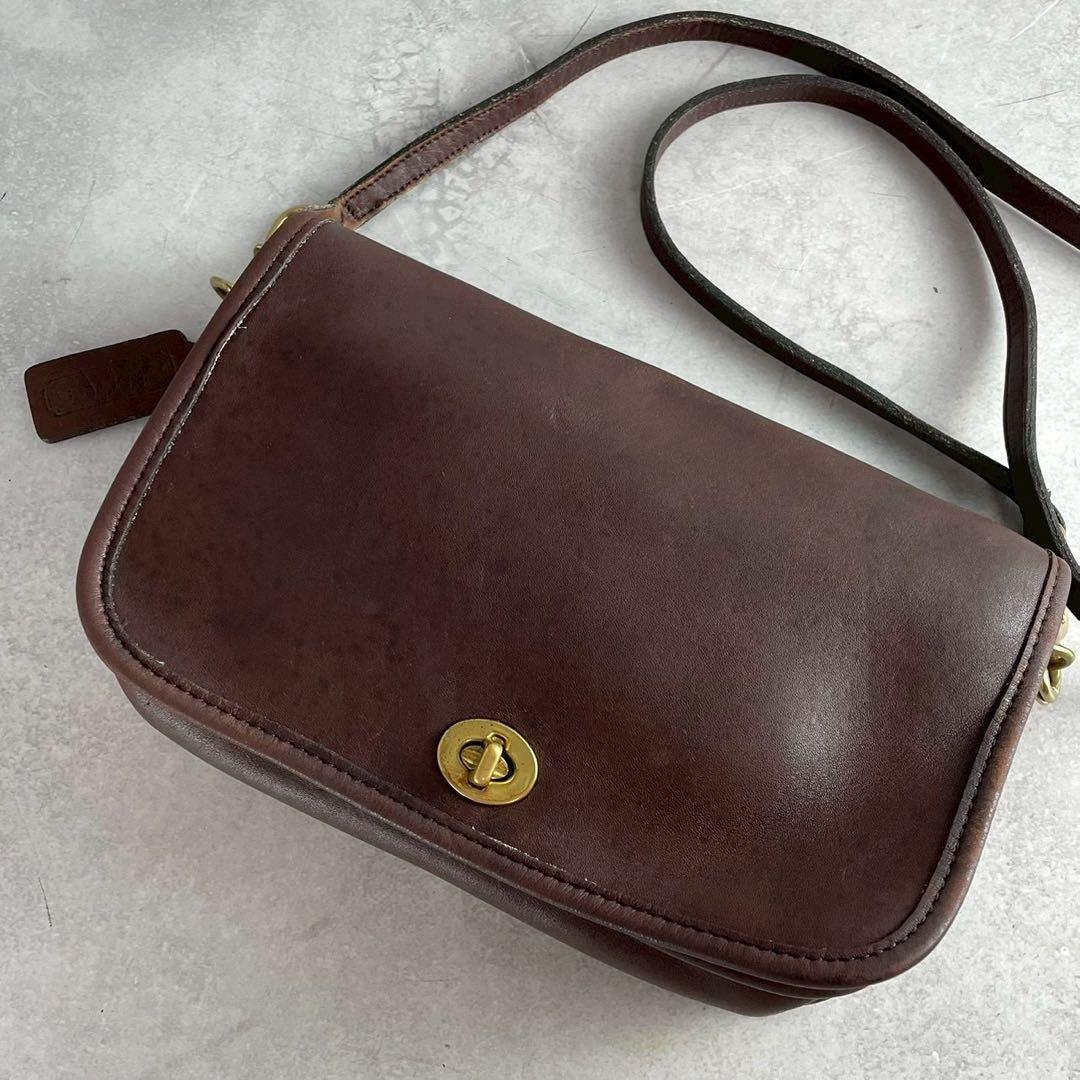 コーチ　オールドコーチ　ショルダーバッグ　肩掛け　斜め掛け　ブラウン　9755