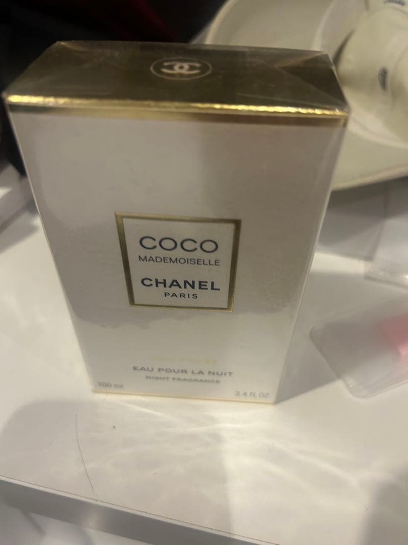 ボディミスト CHANELMademoiselle Eau Pour La Nuit100ml