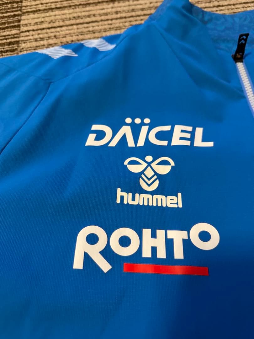hummel ガンバ大阪 ウーブン裏付きジャケット 練習着 XO