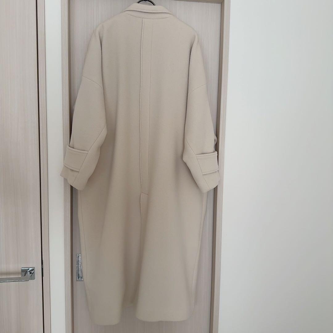 emmi atelier リサイクルウールロングコート