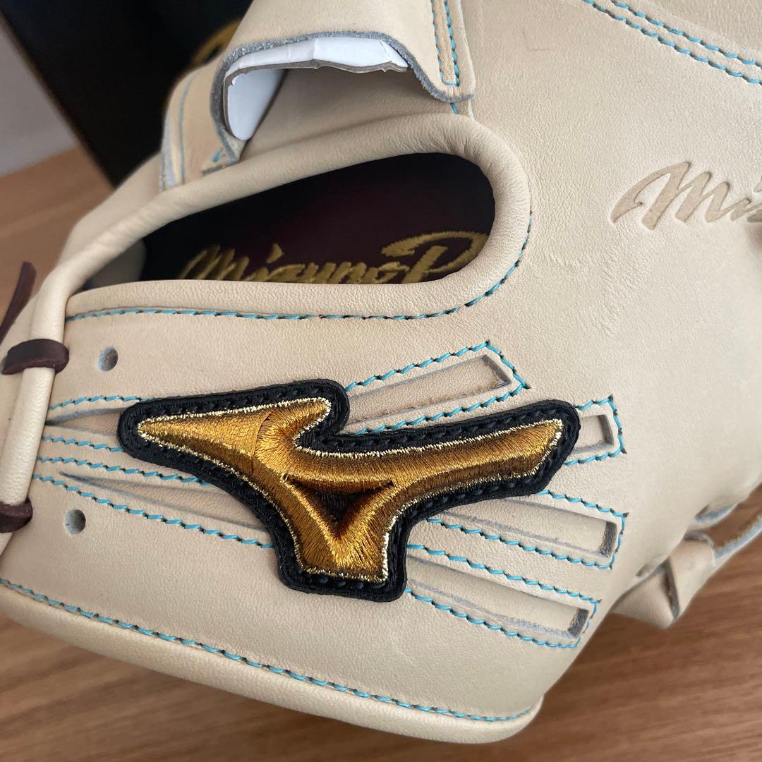 マ*P様 ミズノプロ　硬式　オーダー　キャッチャーミット　定価71,500円　グ