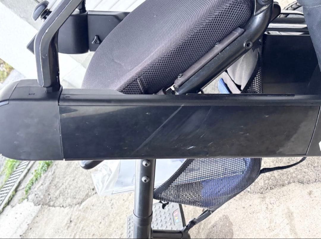 WHILL Model F 電動車椅子 ブラック　ウィル