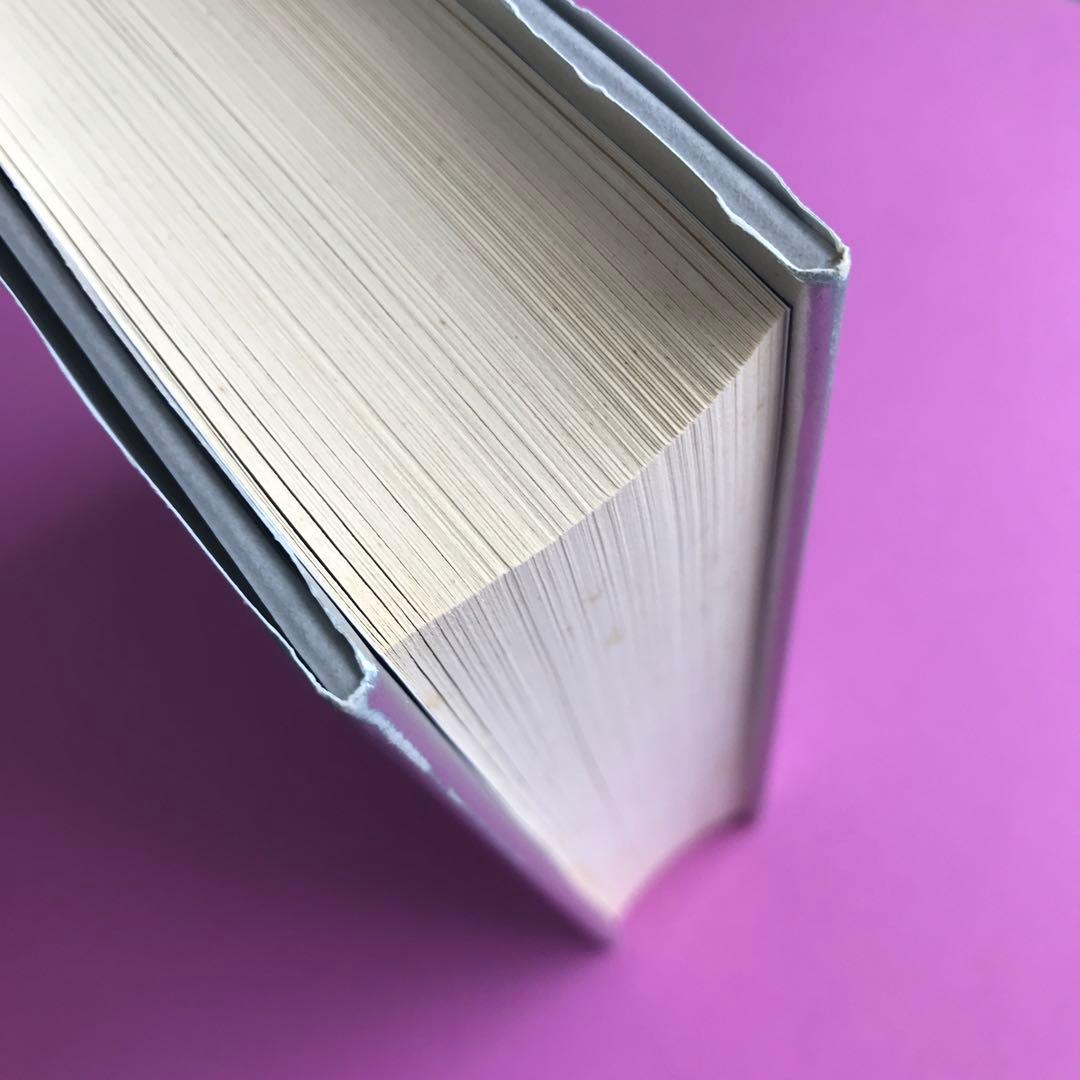 洋書 THE WRONG KIND OF  - Antony Woodward