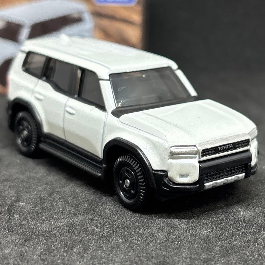メ*1様 トミカ トヨタ ランドクルーザー250 通常品・初回限定・当選品 3台