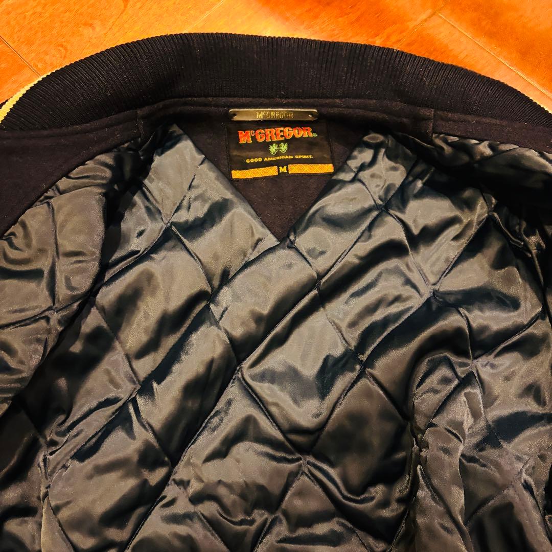 マックレガー スタジャン ネイビー アイボリー M刺繍 袖レザー