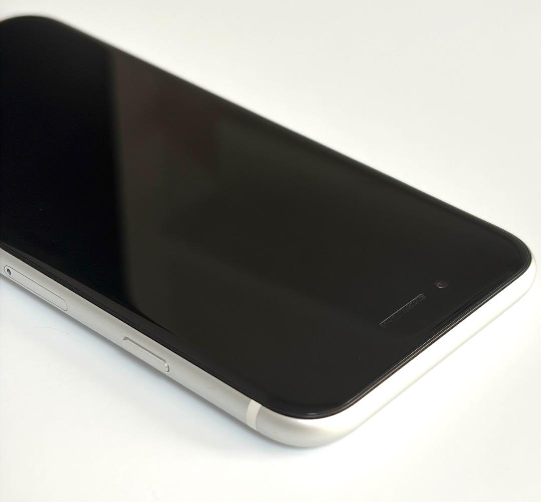 iPhone SE 第2世代 256GB