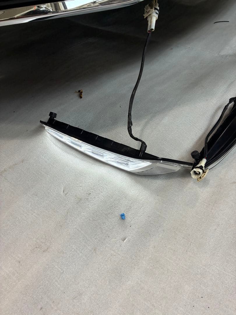 プリウスモデリスタデイライト