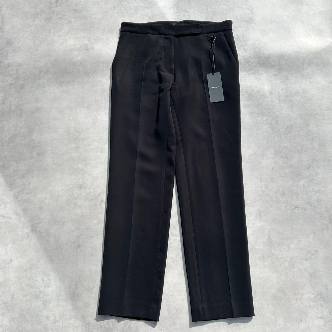 ヨーコチャン　センタープレスパンツ　ブラック　2025年製　タグあり　42サイズ