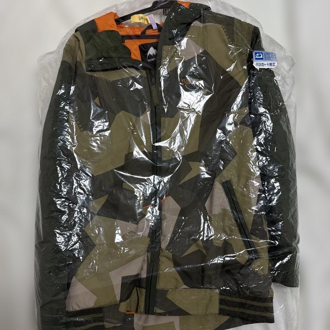 BURTON スノーウェア　迷彩　Lサイズ
