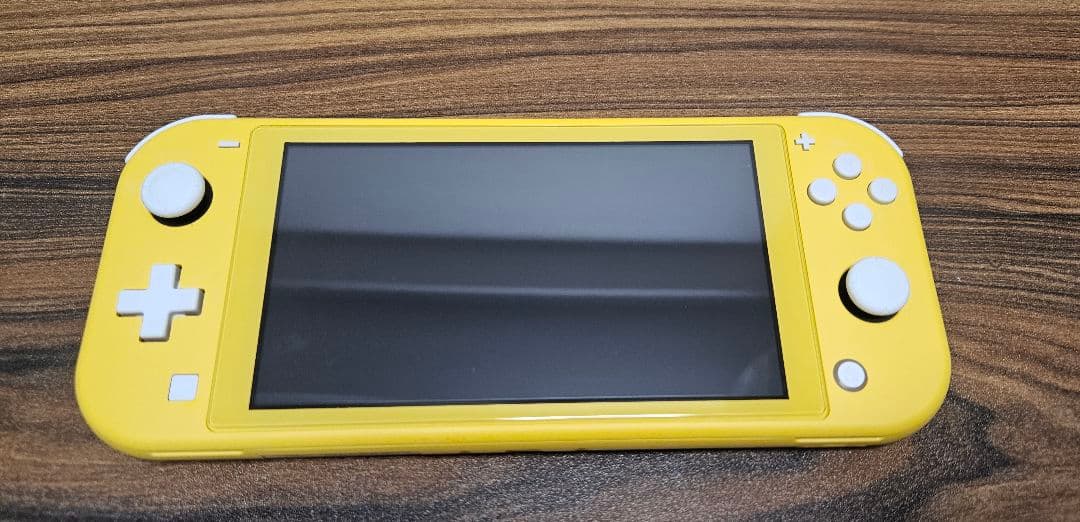 Nintendo Switch Lite 本体イエロー 箱 充電器付き
