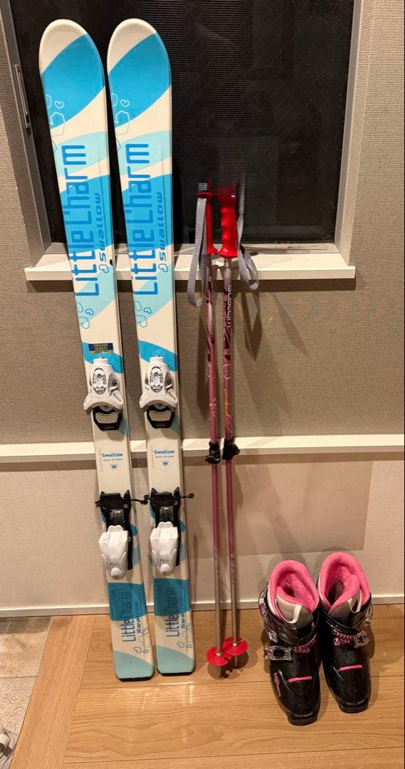 スキー板130cm、ブーツ22cm、ストックセット　ジュニア