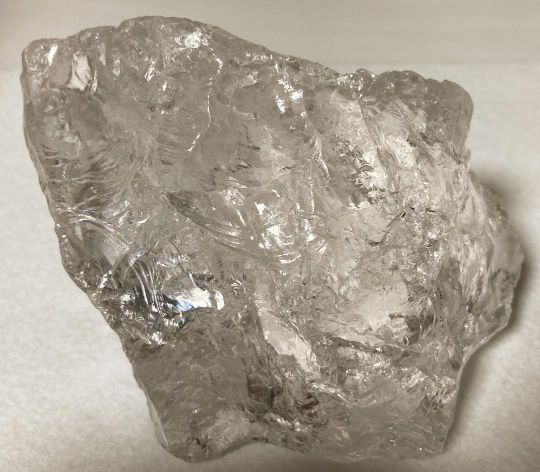 サチャロカクォーツ 原石395g 高透明 氷結クラック 虹 かち割り