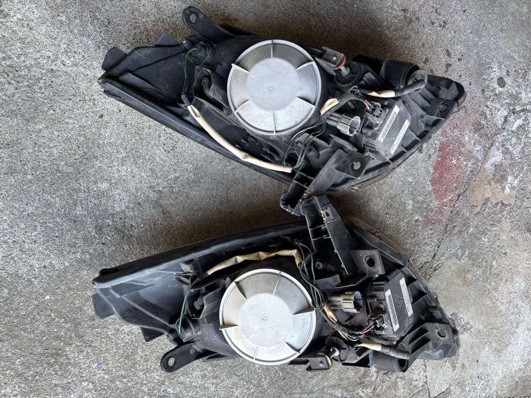 最終値下げ!!(動作確認済み)z33 前期 純正ヘッドライト 左右セット