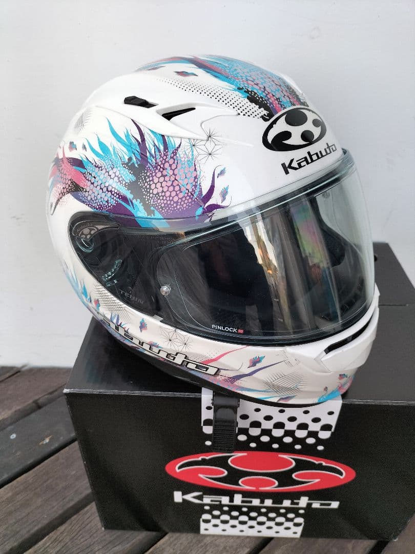 美品　OGK Kabuto KAMUI 3 オージーケーカブトカムイ3 XL