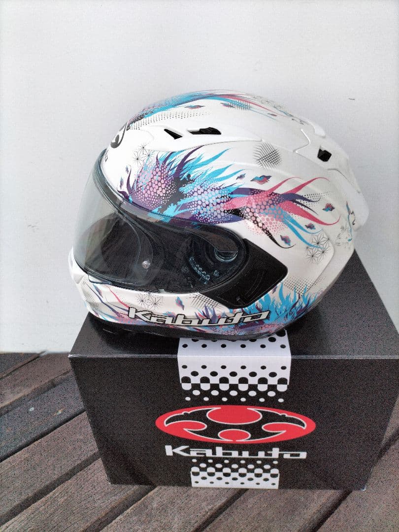 美品　OGK Kabuto KAMUI 3 オージーケーカブトカムイ3 XL