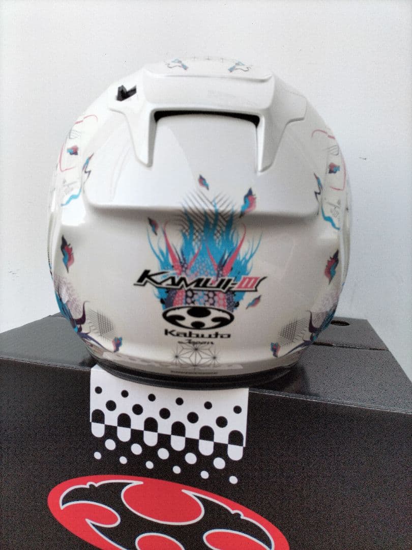 美品　OGK Kabuto KAMUI 3 オージーケーカブトカムイ3 XL