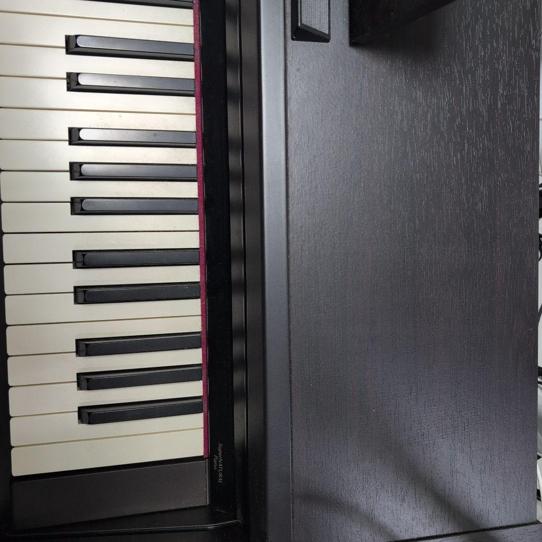 【しろ】【送料無料】Roland 電子ピアノ RP401R 2014年製