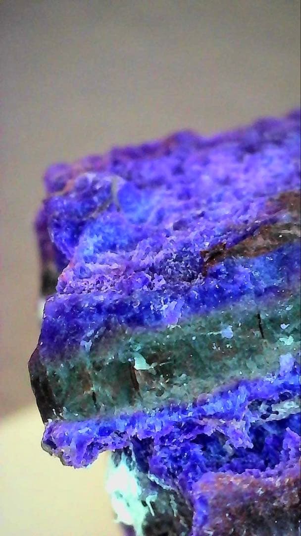 杉石　スギライト　Sugilite 南アN’chwaning Ⅲ鉱山産　鉱物標本