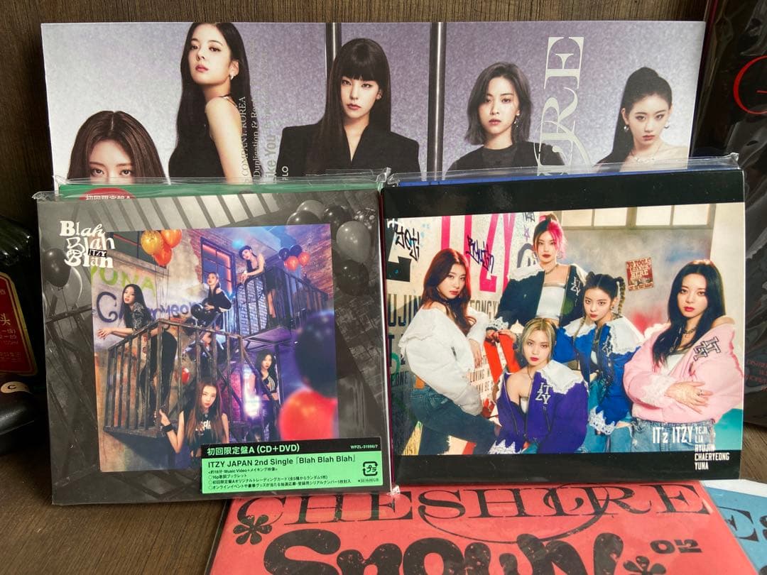 期間限定販売！ITZY CDお買得まとめ売り/10枚セット/レア 銀テ付き