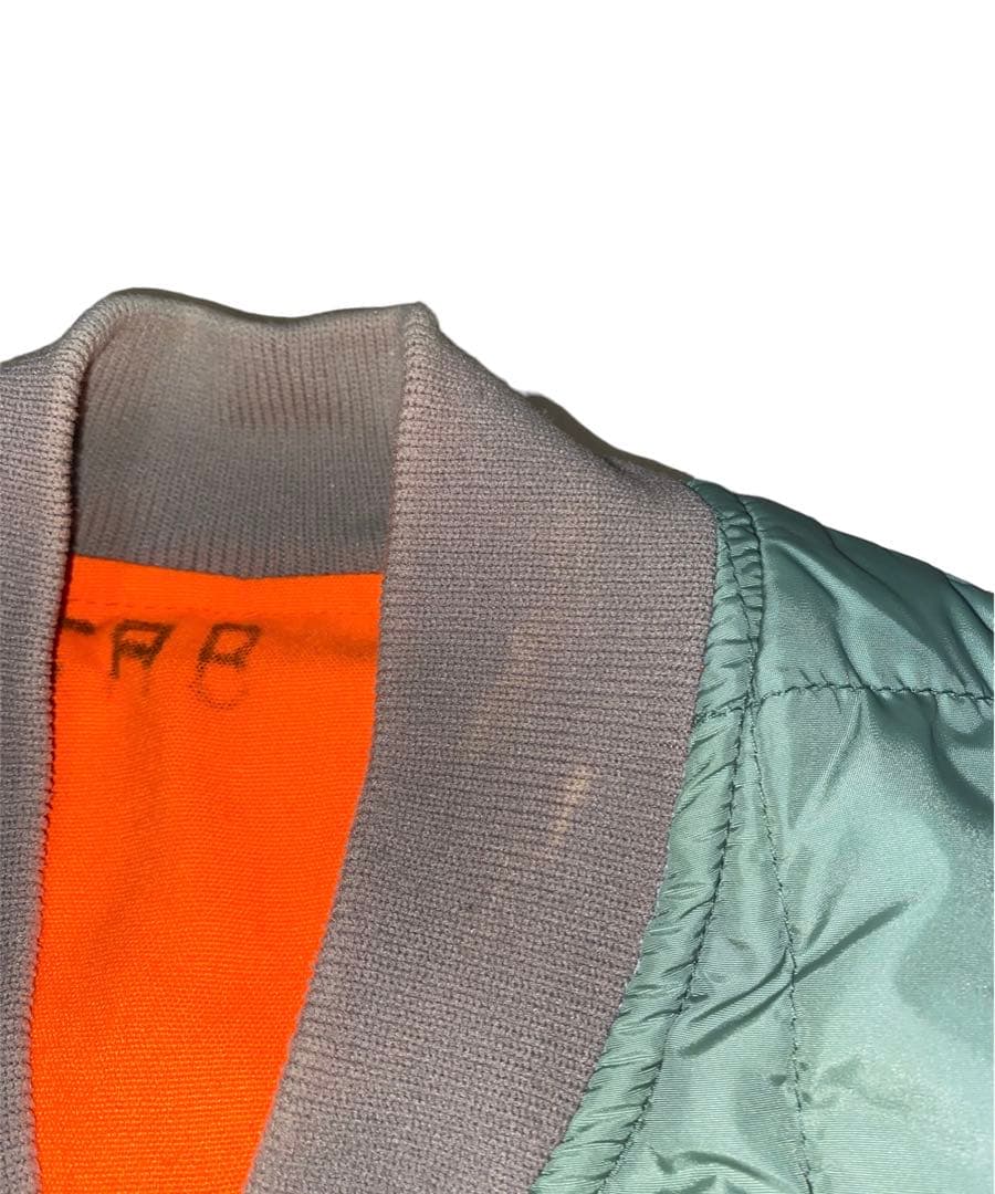 80年代 黒タグEddie Bauer リバーシブルダウンベスト