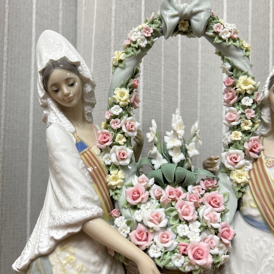 リヤドロ LLADRO (献花) 世界　　　　　　3000体限定！超特価！