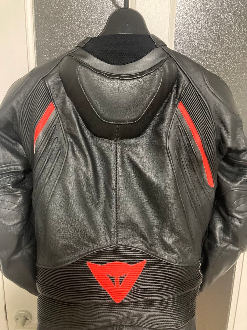 Dainese セパレート 2pc革ツナギ ブラック/レッド サイズ50