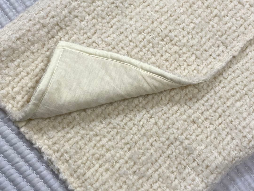 エポカ　オフホワイト　フード付きコート