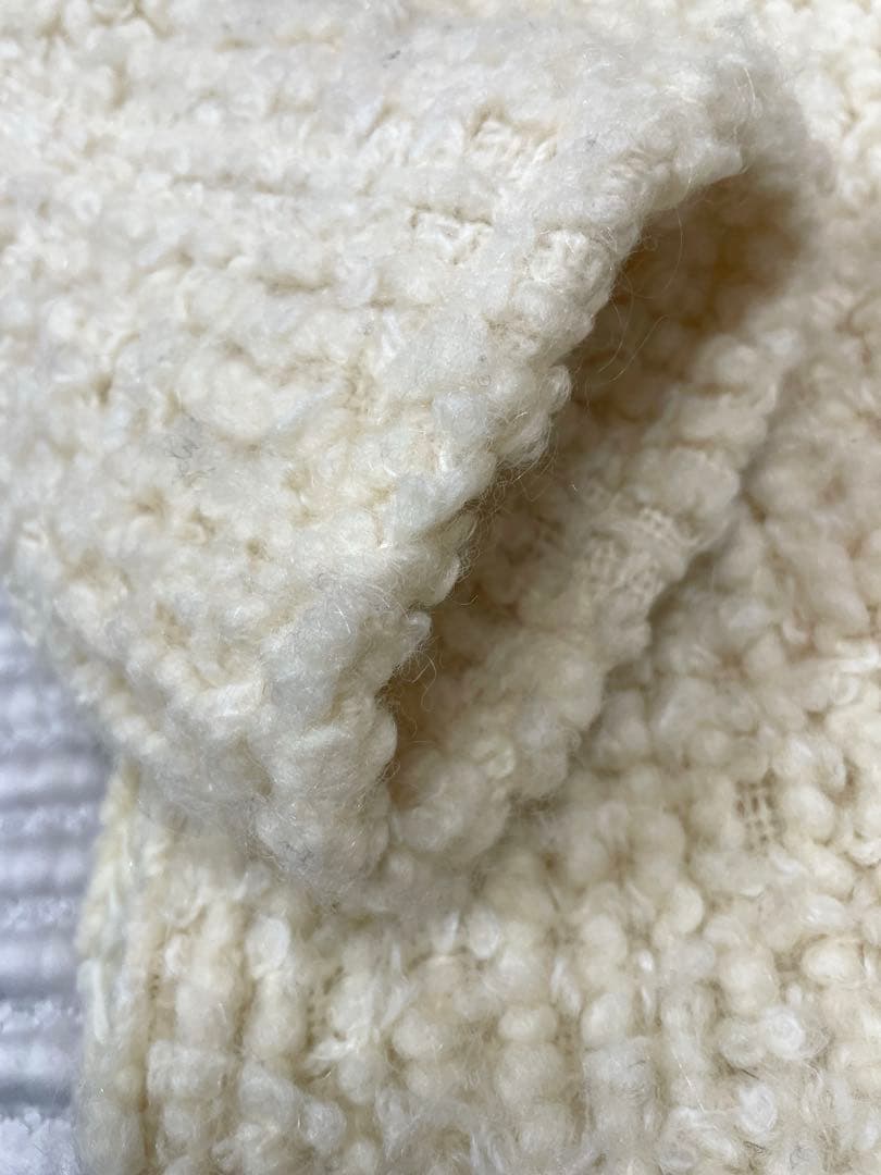 エポカ　オフホワイト　フード付きコート