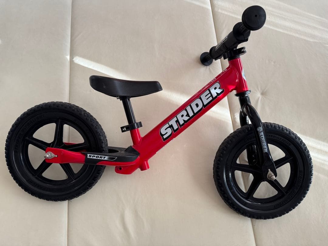 【最終価格♡引き取り限定！使用回数少ない】ストライダースポーツモデル！赤