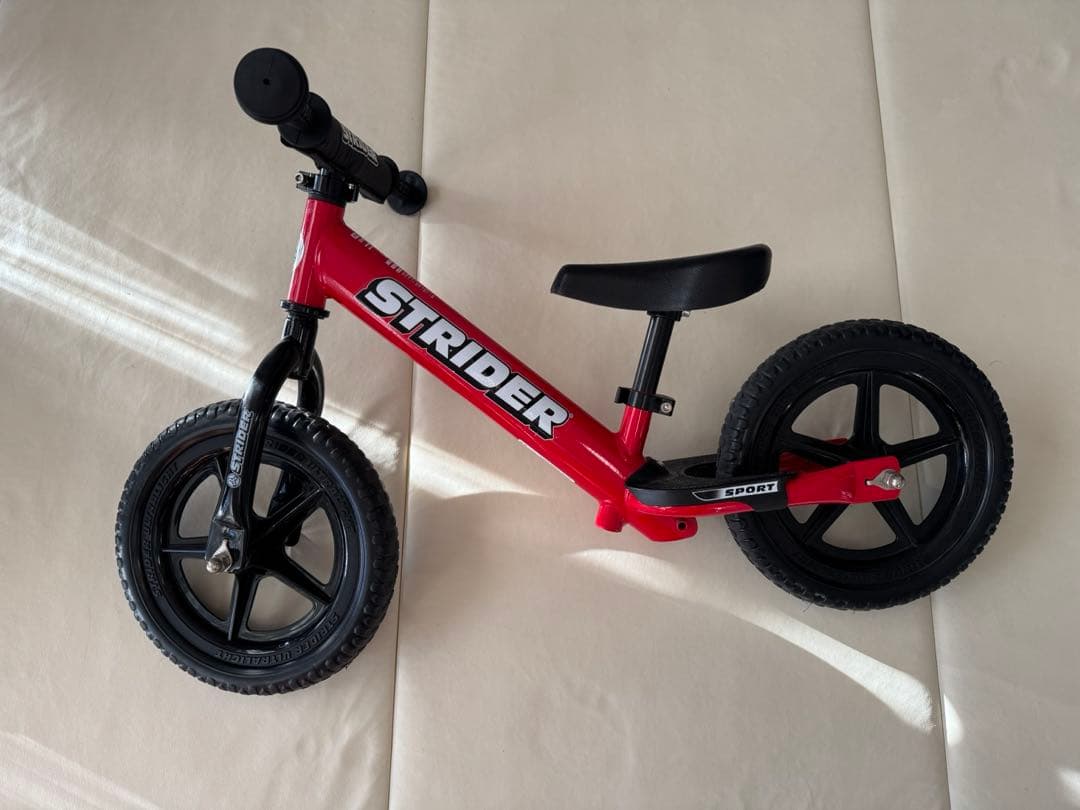 【最終価格♡引き取り限定！使用回数少ない】ストライダースポーツモデル！赤