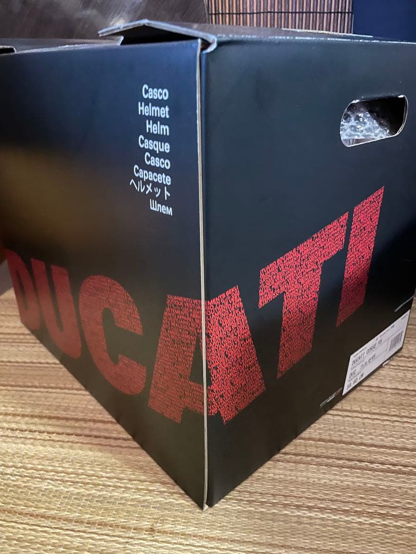 ドゥカティ　コルセV5 RX-7X フルフェイスヘルメット