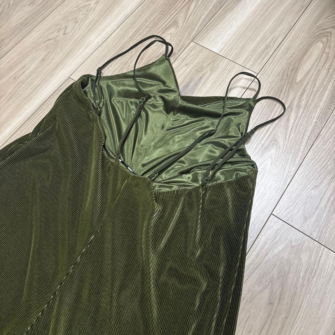 UN3D プリーツロンパース