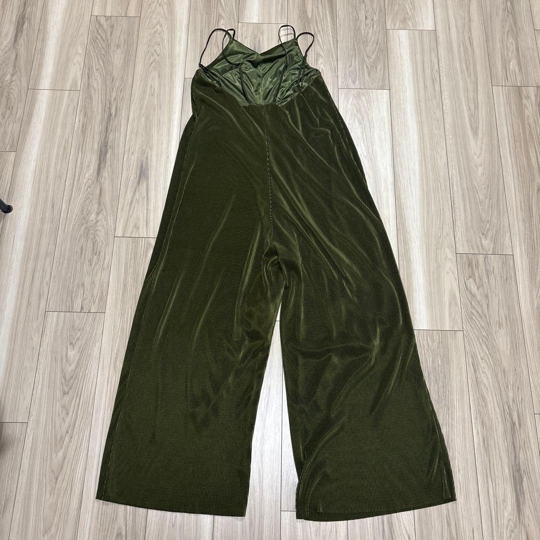 UN3D プリーツロンパース