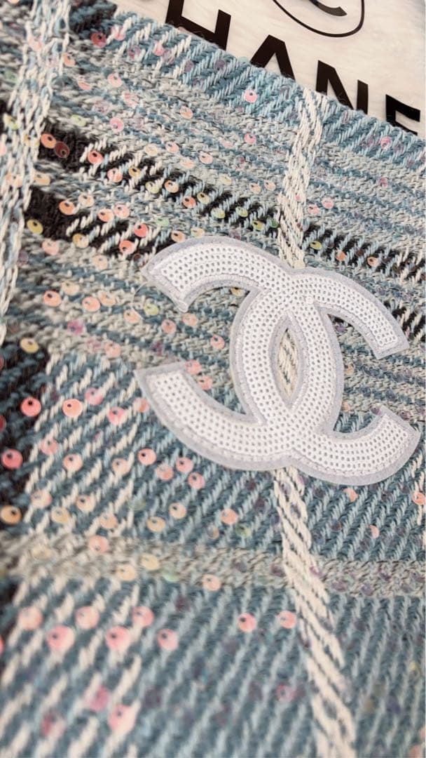 新品CHANELシャネルビューティーノベルティバッグ　ツィードスパンコール