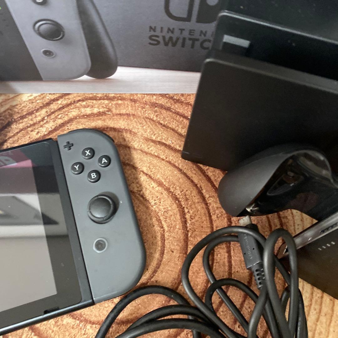 Nintendo Switch ニンテンドースイッチ本体　グレー ②