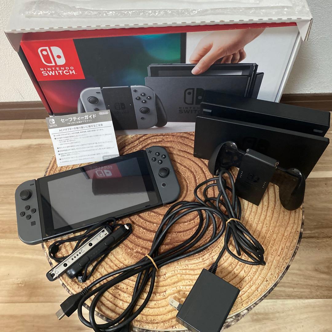 Nintendo Switch ニンテンドースイッチ本体　グレー ②