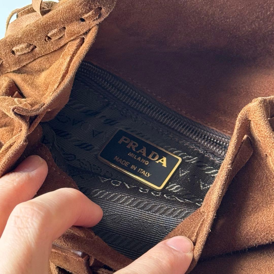 [状態良好]PRADA スエード　フリンジ　ショルダーバッグ　ヴィンテージ