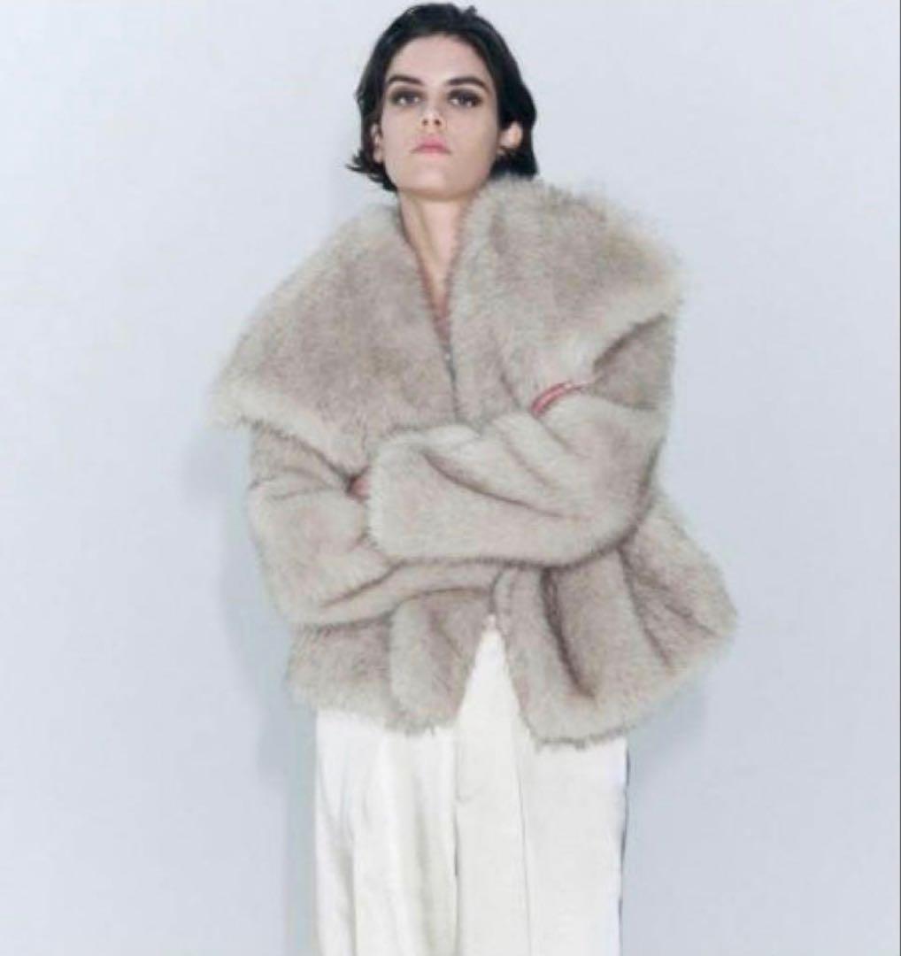 ZARA フェイクファーコート ショートジャケット Lサイズ