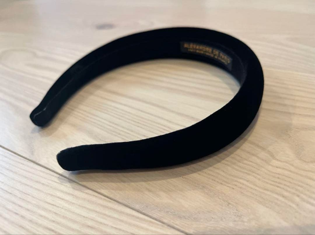 アレクサンドルドゥパリ　ベロアカチューシャ